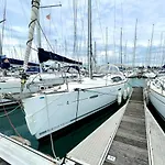 Experience A Bord A La Rochelle Sur Un Voilier Oceanis 40